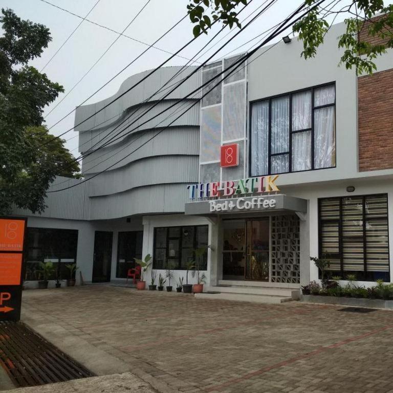 Hotel The Batik Bed And Coffee Bandung Zewnętrze zdjęcie
